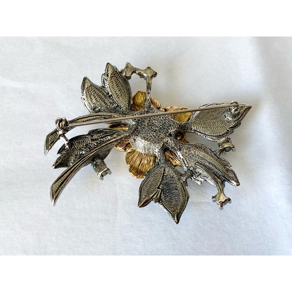 Stunning Avon Red Rhinestone Enamel Flower Brooch Marcasite Pearl Red Green Gold - Picture 5 of 6